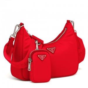 Prada Re-Edition 2005 Shoulder Bag In Red Re-Nylon
