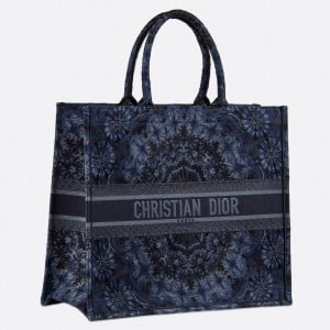 Dior Large Book Tote Bag In Blue KaleiDiorscopic Embroidered Cotton