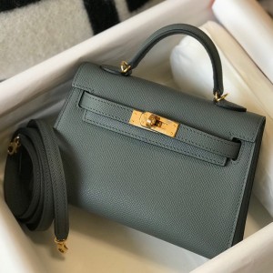 Hermes Kelly Mini II Sellier Bag In Vert Amande Epsom Leather GHW