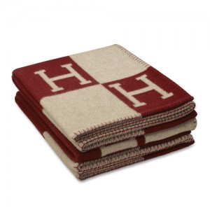 Hermes Avalon Throw Blanket in Fuchsia Wool and Cashmere